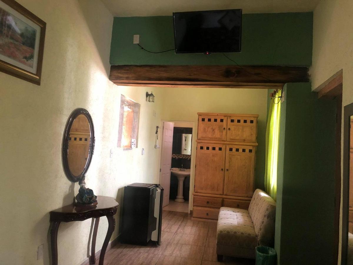Hotel Casa Del Tiempo Гуанахуато Стая снимка